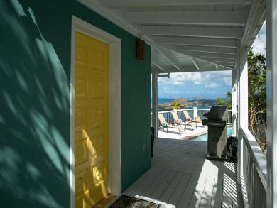 Coral Bay Luxury World Class Views